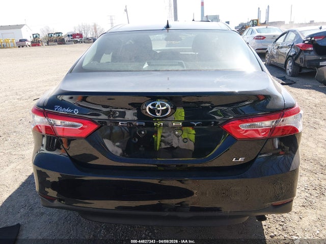 Продажа на аукционе авто 2020 Toyota Camry Le, vin: 4T1C11AK7LU946573, номер лота: 44827343