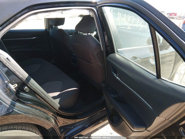 Продажа на аукционе авто 2020 Toyota Camry Le, vin: 4T1C11AK7LU946573, номер лота: 44827343