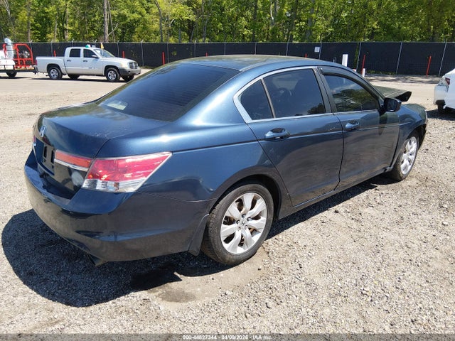 44827344 :رقم المزاد ، 1HGCP2F34BA024998 vin ، 2011 Honda Accord 2.4 Lx مزاد بيع