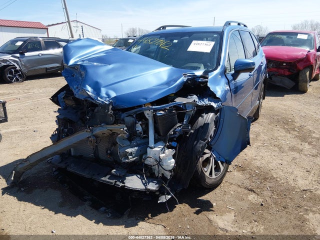 44827362 :رقم المزاد ، JF2SKAPC5NH416533 vin ، 2022 Subaru Forester Limited مزاد بيع