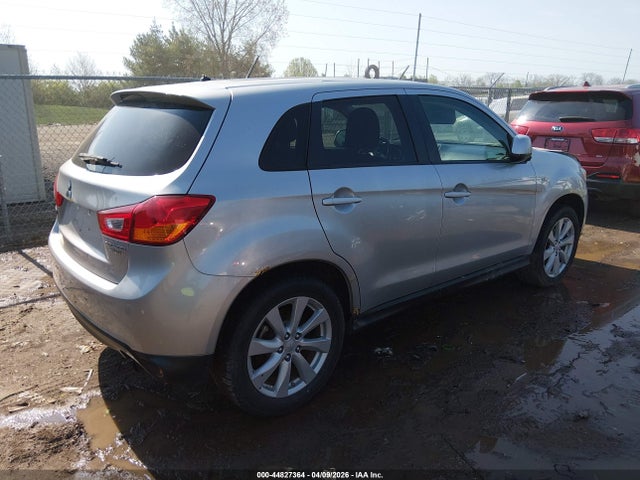 44827364 :رقم المزاد ، 4A4AP3AU5DE016411 vin ، 2013 Mitsubishi Outlander Sport Es مزاد بيع