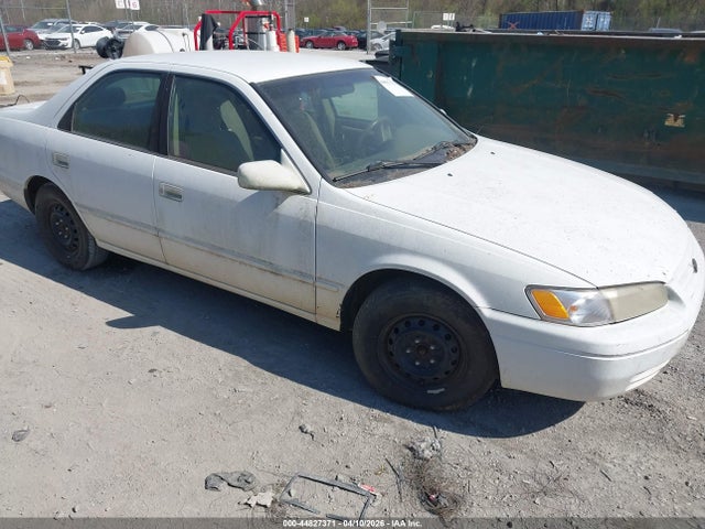 1999 TOYOTA CAMRY 4T1BG28K2XU868280