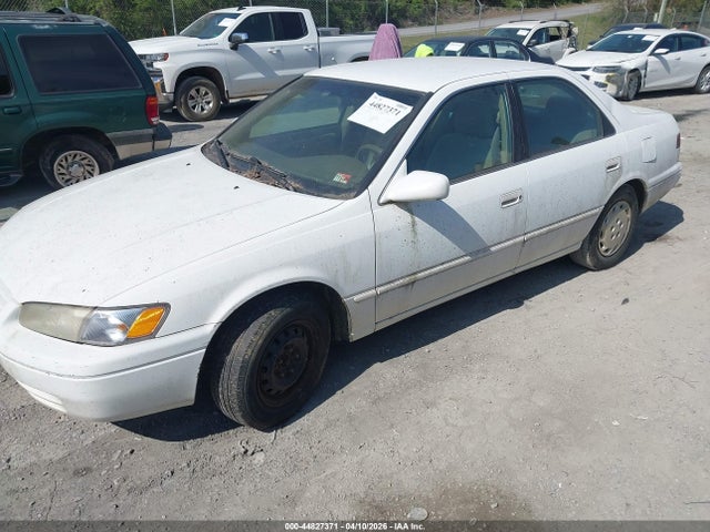 1999 TOYOTA CAMRY 4T1BG28K2XU868280 Photo 1