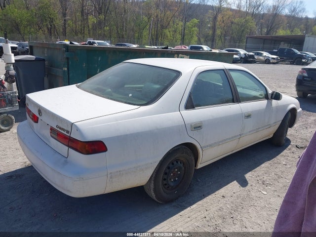 1999 TOYOTA CAMRY 4T1BG28K2XU868280 Photo 3