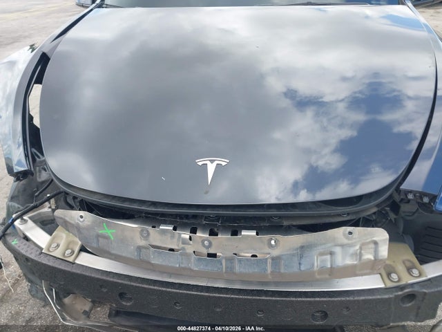 44827374 :رقم المزاد ، 7SAYGDED2RF096409 vin ، 2024 Tesla Model Y Long Range Single Motor Rear-wheel Drive/rwd مزاد بيع