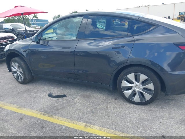 44827374 :رقم المزاد ، 7SAYGDED2RF096409 vin ، 2024 Tesla Model Y Long Range Single Motor Rear-wheel Drive/rwd مزاد بيع