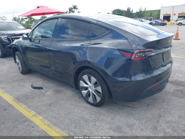 44827374 :رقم المزاد ، 7SAYGDED2RF096409 vin ، 2024 Tesla Model Y Long Range Single Motor Rear-wheel Drive/rwd مزاد بيع