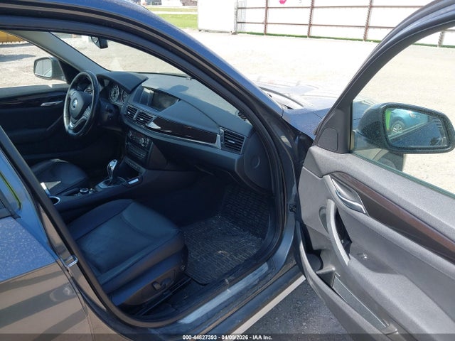 2015 Bmw X1 Xdrive28i მანქანა იყიდება აუქციონზე, vin: WBAVL1C56FVY34874, აუქციონის ნომერი: 44827393