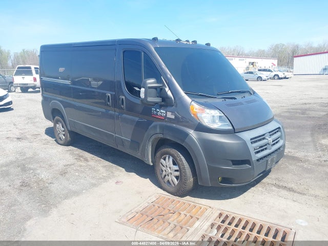 44827400 :رقم المزاد ، 3C6ERVAG8ME500450 vin ، 2021 Ram Promaster 1500 Low Roof 136 Wb مزاد بيع