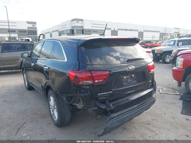 Продажа на аукционе авто 2019 Kia Sorento 2.4l L, vin: 5XYPG4A39KG451337, номер лота: 44827403