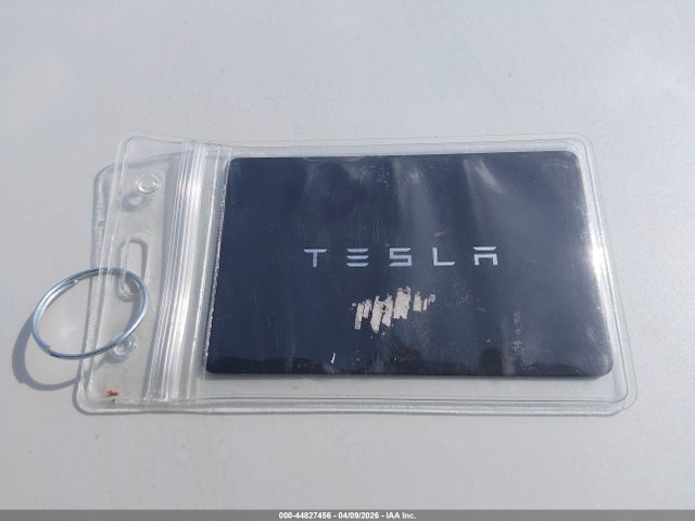 2023 Tesla Model Y Awd/long Range Dual Motor All-wheel Drive მანქანა იყიდება აუქციონზე, vin: 7SAYGDEE4PF803600, აუქციონის ნომერი: 44827456