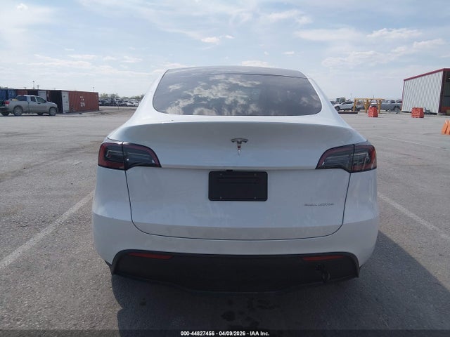 2023 Tesla Model Y Awd/long Range Dual Motor All-wheel Drive მანქანა იყიდება აუქციონზე, vin: 7SAYGDEE4PF803600, აუქციონის ნომერი: 44827456