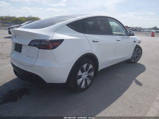 2023 Tesla Model Y Awd/long Range Dual Motor All-wheel Drive მანქანა იყიდება აუქციონზე, vin: 7SAYGDEE4PF803600, აუქციონის ნომერი: 44827456