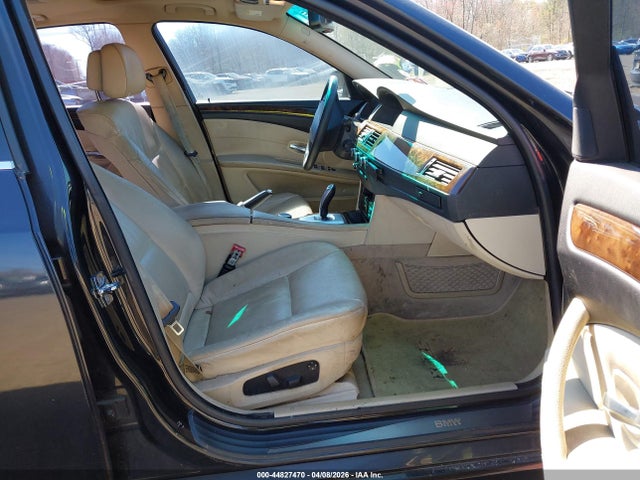 Продажа на аукционе авто 2008 Bmw 528xi, vin: WBANV13528CZ58231, номер лота: 44827470
