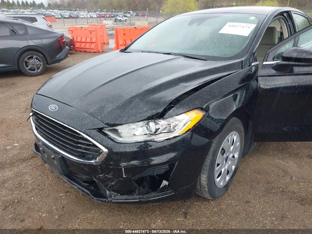Продаж на аукціоні авто 2020 Ford Fusion S, vin: 3FA6P0G71LR144787, номер лоту: 44827473