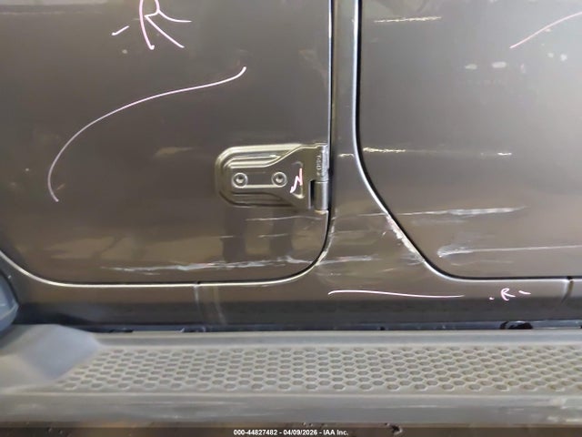 Продажа на аукционе авто 2021 Jeep Wrangler 4xe Unlimited Sahara 4x4, vin: 1C4JJXP61MW745413, номер лота: 44827482