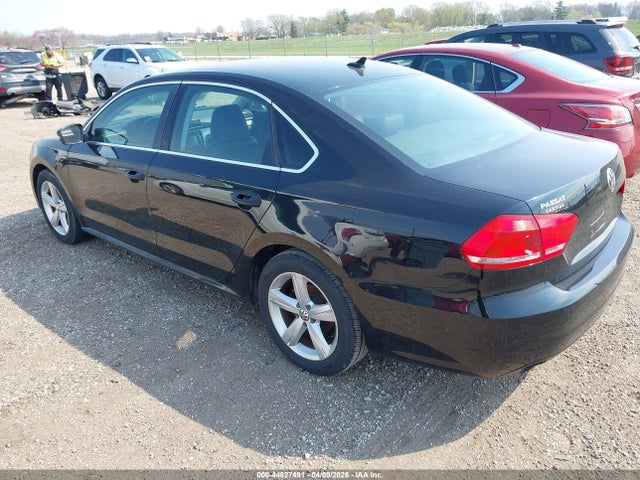 Aukcja sprzedaży 2015 Volkswagen Passat 1.8t Limited Edition, vin: 1VWAS7A30FC107215, numer aukcji: 44827491