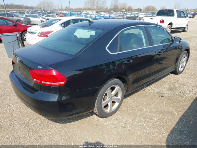 Aukcja sprzedaży 2015 Volkswagen Passat 1.8t Limited Edition, vin: 1VWAS7A30FC107215, numer aukcji: 44827491