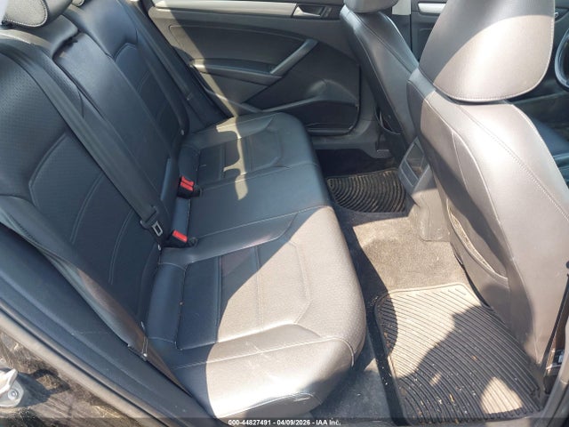 Aukcja sprzedaży 2015 Volkswagen Passat 1.8t Limited Edition, vin: 1VWAS7A30FC107215, numer aukcji: 44827491