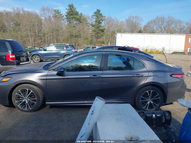 2019 Toyota Camry Se მანქანა იყიდება აუქციონზე, vin: 4T1B11HK9KU297357, აუქციონის ნომერი: 44827499