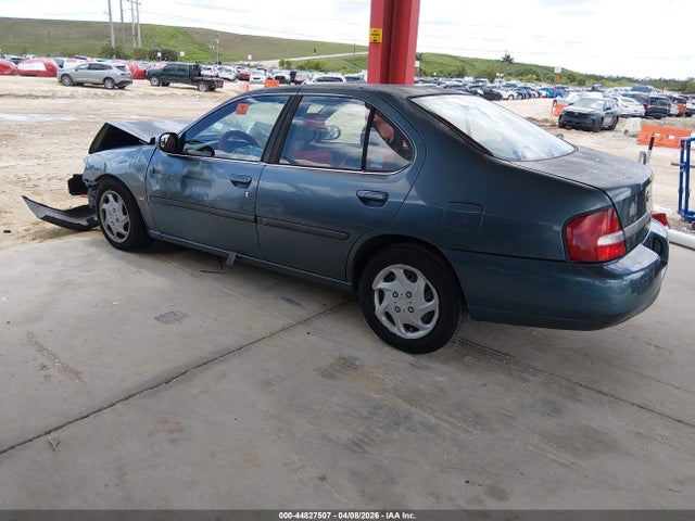 2001 NISSAN ALTIMA 1N4DL01D91C235402 Photo 2