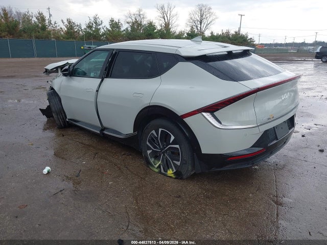 Продажа на аукционе авто 2022 Kia Ev6 Wind, vin: KNDC3DLC9N5057390, номер лота: 44827513