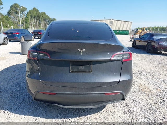 2025 Tesla Model Y Long Range Dual Motor Rear-wheel Drive მანქანა იყიდება აუქციონზე, vin: 7SAYGDED5SA343358, აუქციონის ნომერი: 44827527