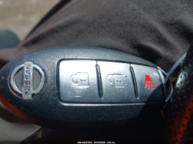 2010 Nissan Pathfinder Se მანქანა იყიდება აუქციონზე, vin: 5N1AR1NB3AC627524, აუქციონის ნომერი: 44827563