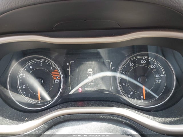 44827595 :رقم المزاد ، 1C4PJLAB1GW320092 vin ، 2016 Jeep Cherokee Altitude مزاد بيع