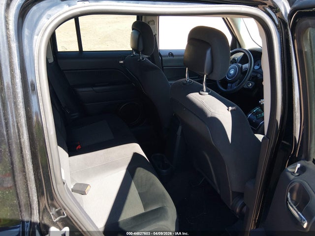2014 Jeep Patriot Sport მანქანა იყიდება აუქციონზე, vin: 1C4NJPBB5ED916215, აუქციონის ნომერი: 44827603