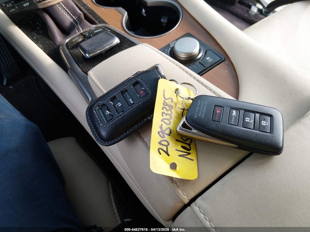 44827618 :رقم المزاد ، 2T2ZZMCA4KC124589 vin ، 2019 Lexus Rx 350 مزاد بيع
