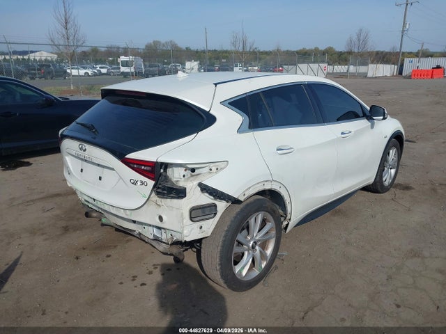 2018 Infiniti Qx30 მანქანა იყიდება აუქციონზე, vin: SJKCH5CP3JA056762, აუქციონის ნომერი: 44827629