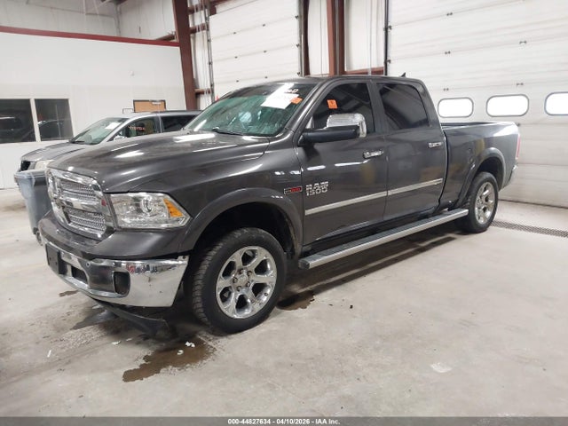44827634 :رقم المزاد ، 1C6RR7VM2FS578879 vin ، 2015 Ram 1500 Laramie مزاد بيع
