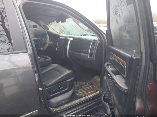 44827634 :رقم المزاد ، 1C6RR7VM2FS578879 vin ، 2015 Ram 1500 Laramie مزاد بيع