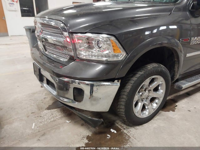 44827634 :رقم المزاد ، 1C6RR7VM2FS578879 vin ، 2015 Ram 1500 Laramie مزاد بيع