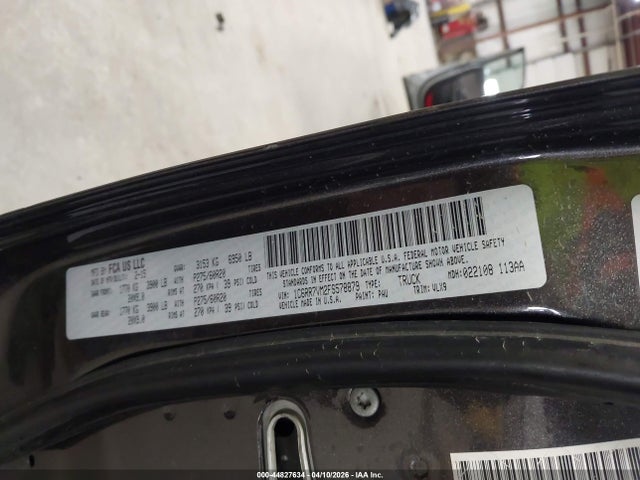 44827634 :رقم المزاد ، 1C6RR7VM2FS578879 vin ، 2015 Ram 1500 Laramie مزاد بيع