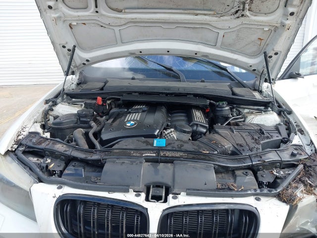 Aukcja sprzedaży 2011 Bmw 328i, vin: WBAPH5G51BNM72572, numer aukcji: 44827643