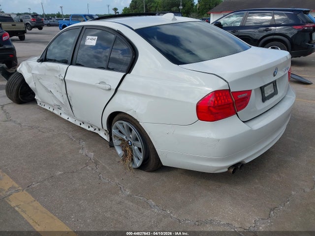 Aukcja sprzedaży 2011 Bmw 328i, vin: WBAPH5G51BNM72572, numer aukcji: 44827643