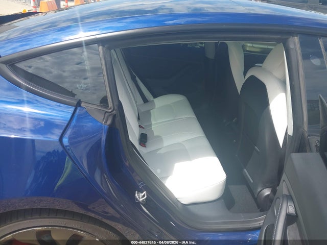 Продаж на аукціоні авто 2022 Tesla Model 3 Performance Dual Motor All-wheel Drive, vin: 5YJ3E1EC2NF274350, номер лоту: 44827645