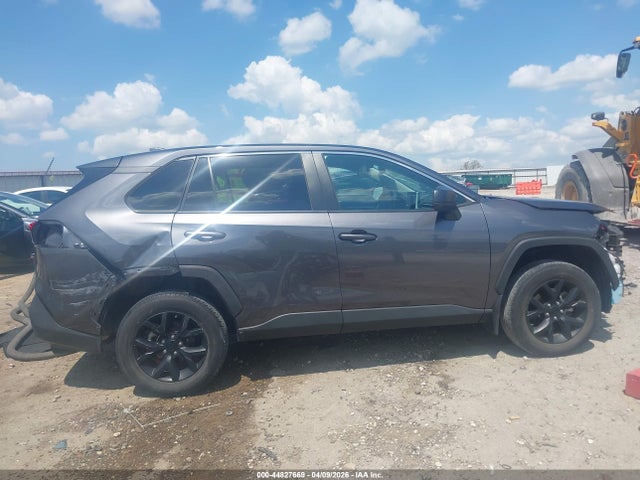 2T3H1RFV7RC259067 Toyota RAV4 LE
