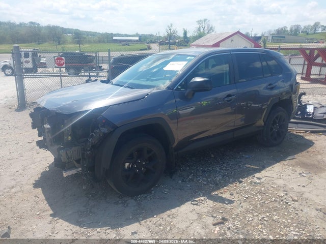 2T3H1RFV7RC259067 Toyota RAV4 LE