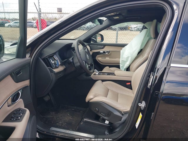 YV4H60JG5S1359142 Volvo Xc90 Plug-in Hybrid T8 Ultra 6-seater