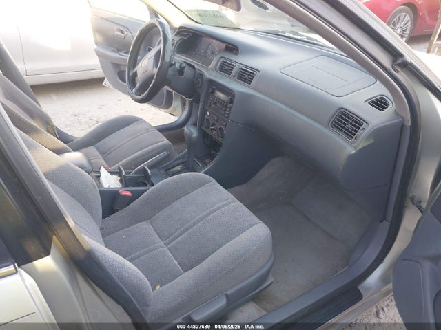 Aukcja sprzedaży 2000 Toyota Camry Le, vin: JT2BG22K0Y0393534, numer aukcji: 44827689