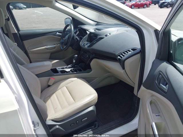 Продажа на аукционе авто 2017 Ford Escape Titanium, vin: 1FMCU0JD2HUB85526, номер лота: 44827693