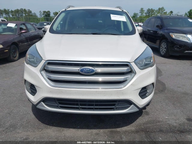 Продажа на аукционе авто 2017 Ford Escape Titanium, vin: 1FMCU0JD2HUB85526, номер лота: 44827693