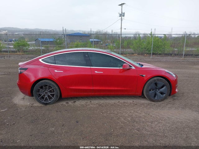 Продажа на аукционе авто 2019 Tesla Model 3 Long Range/performance, vin: 5YJ3E1EB5KF432831, номер лота: 44827694