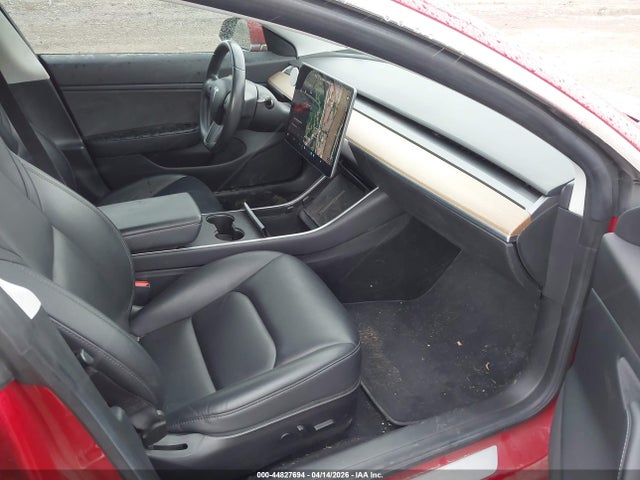Продажа на аукционе авто 2019 Tesla Model 3 Long Range/performance, vin: 5YJ3E1EB5KF432831, номер лота: 44827694