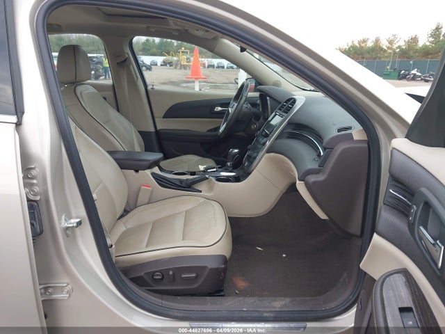 Продажа на аукционе авто 2015 Chevrolet Malibu 1lz, vin: 1G11F5SL8FF158933, номер лота: 44827696