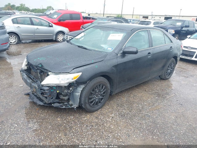 2011 TOYOTA CAMRY 4T1BF3EKXBU671329 Photo 1