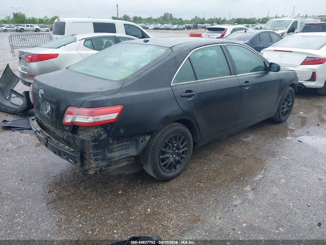 2011 TOYOTA CAMRY 4T1BF3EKXBU671329 Photo 3